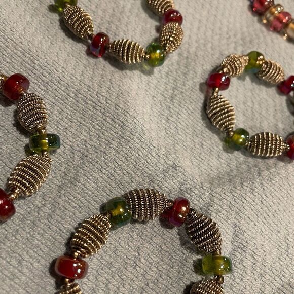 Multicolored Silver Wire Purple and Green Napkin Rings 2 sets of 6 Each = 12 - Picture 5 of 16